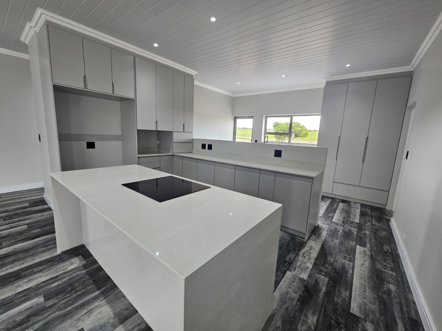 3 Bedroom Property for Sale in Stilbaai Wes Western Cape